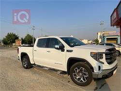 GMC Sierra